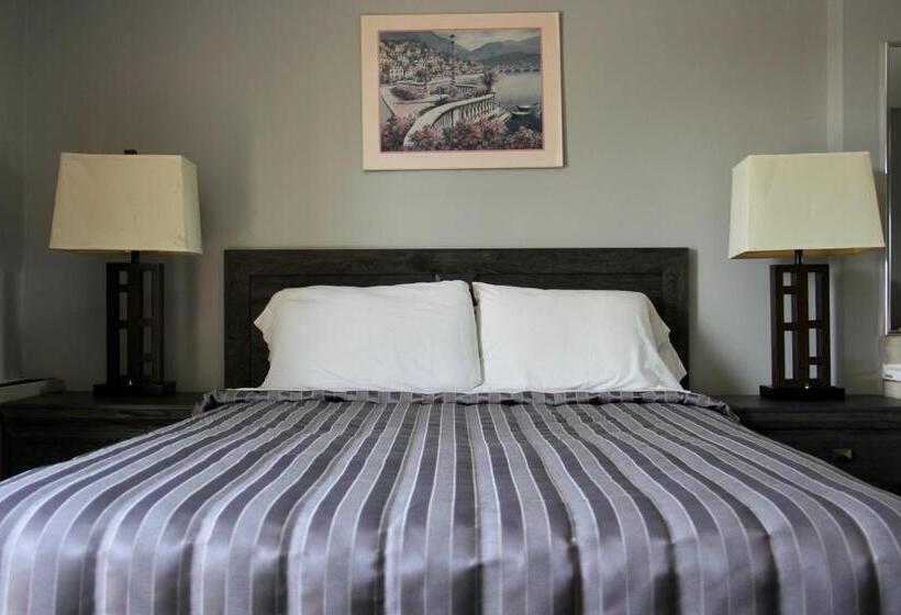 חדר סטנדרט עם ג'קוזי, Victoria Motor Inn