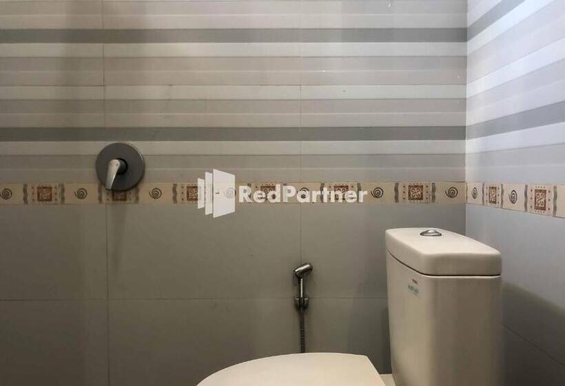 豪华房间, Reddoorz At Daffi Araya