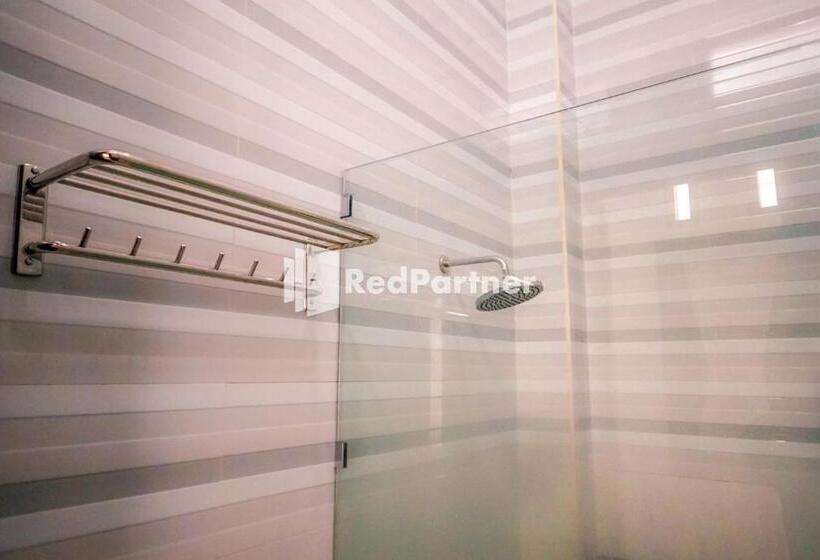 Номер Стандарт, Reddoorz At Daffi Araya