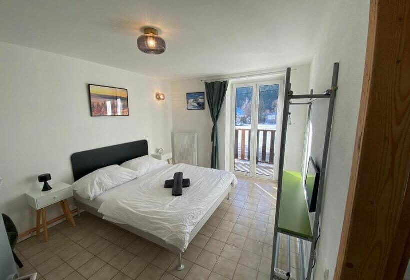 4인용 스탠다드 룸, Horský Penzion A Bistro čepice