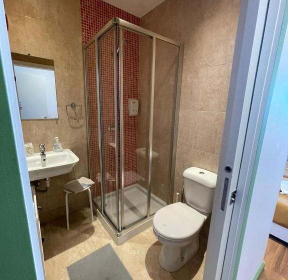 シングルデラックスルーム, Naval Guest House & Bistro