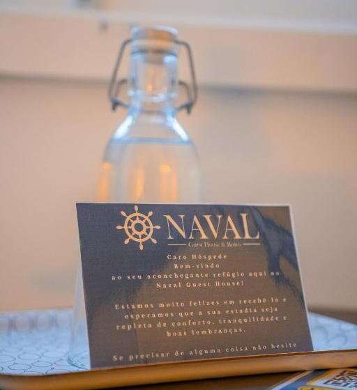 シングルデラックスルーム, Naval Guest House & Bistro