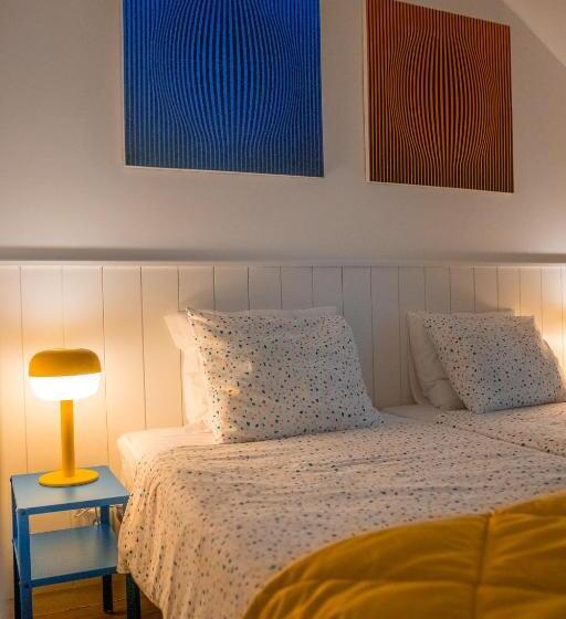 シングルデラックスルーム, Naval Guest House & Bistro