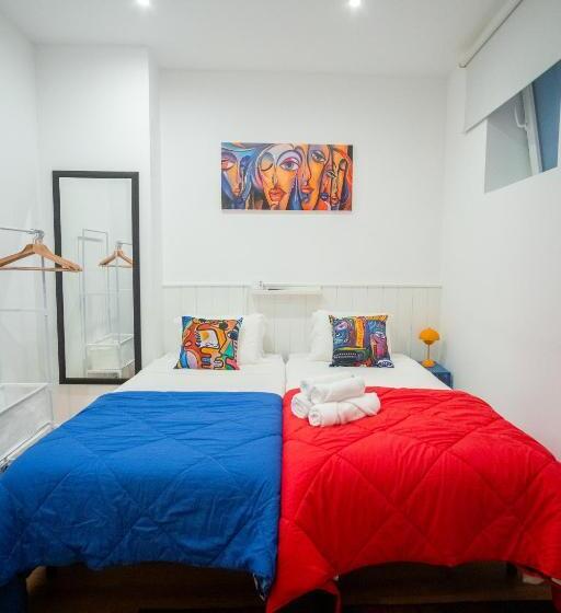 スタンダードルーム, Naval Guest House & Bistro