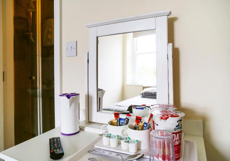 スタンダードシングルルーム, OYO Castle Hotel, Accrington