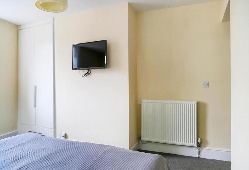 スタンダードルーム, OYO Castle Hotel, Accrington