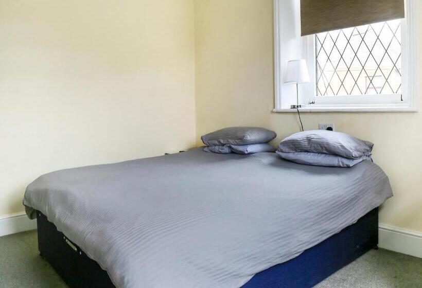 スタンダードルーム, OYO Castle Hotel, Accrington