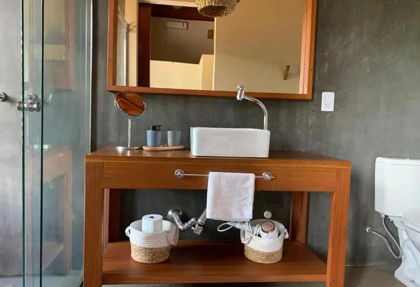 Deluxe-studio, Vila Das águas