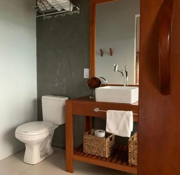 Deluxe Kolmen Hengen Huone, Vila Das águas