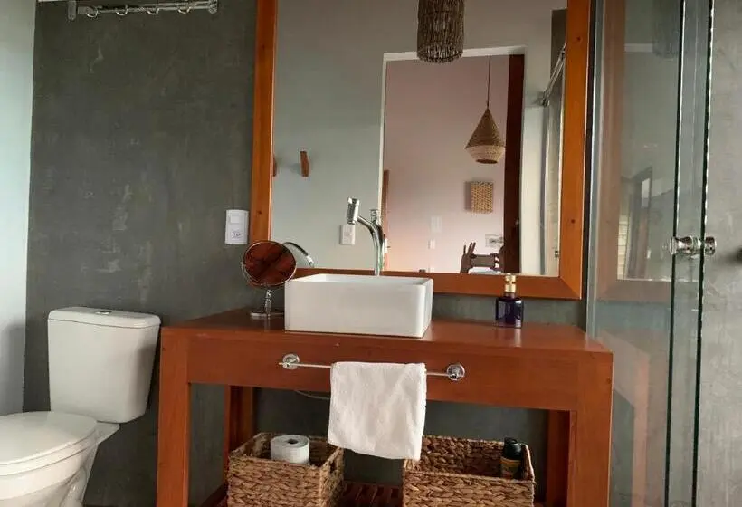 Deluxe Kolmen Hengen Huone, Vila Das águas