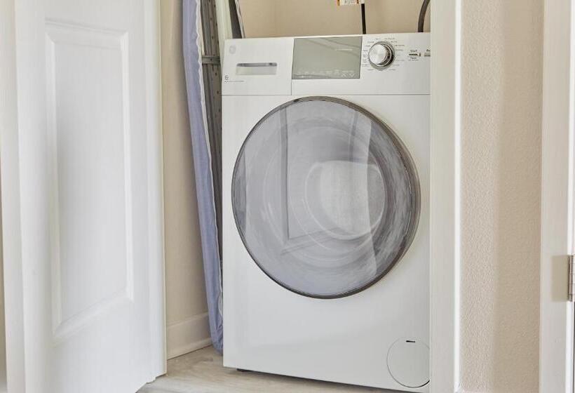 ３ベッドルームアパートメント, Sonder At Vista Cay