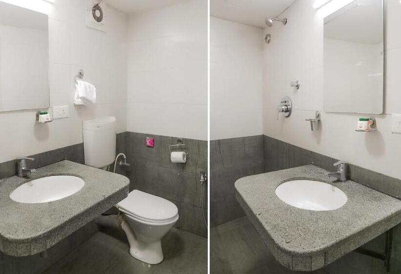 スタンダードルーム, Super Collection O Pearl Near Shaniwar Wada