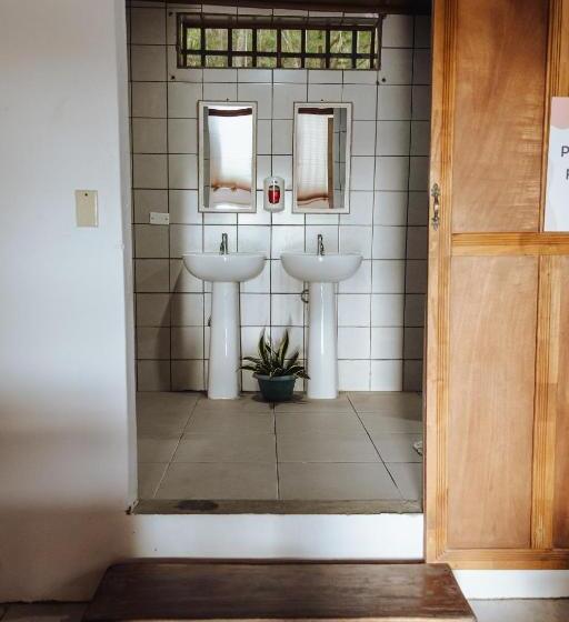 Estudio Estándar, Sunny’s