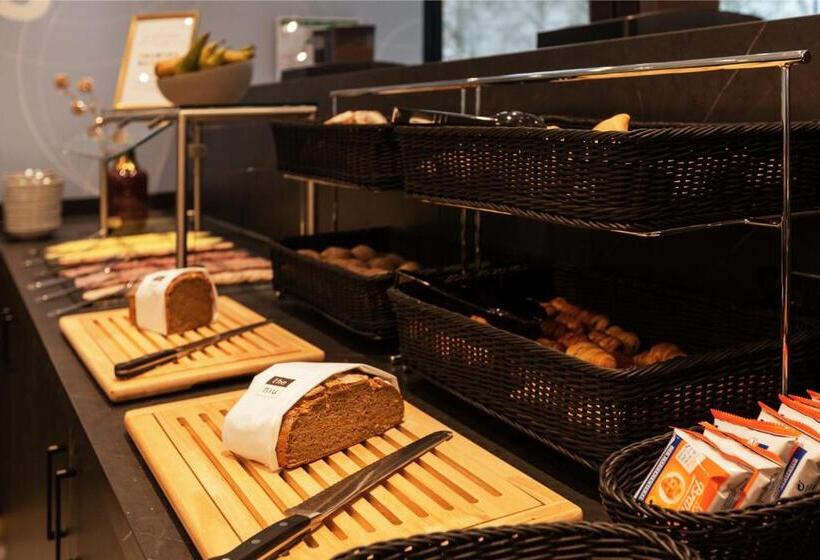 شقة غرفة واحدة, The Niu Mood   Apartments