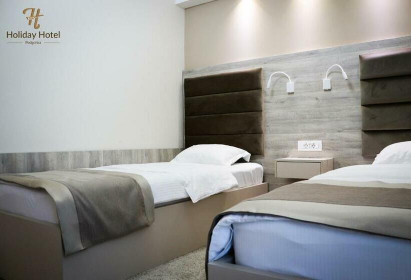 اتاق استاندارد, Holiday