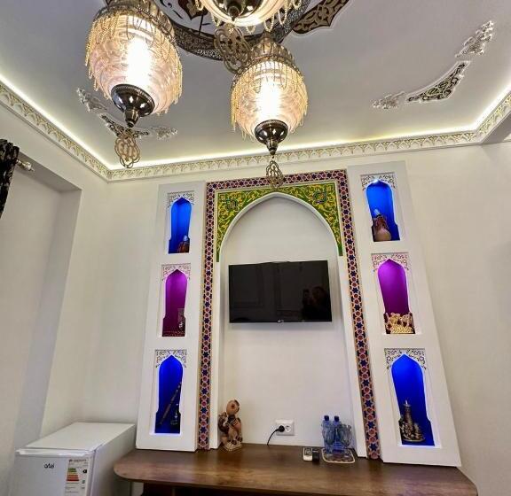 غرفة قياسية, Khurjin Boutique