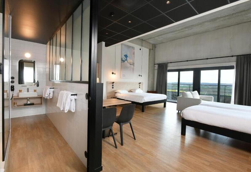 דירה בת חדר שינה 1 עם מרפסת, Ibis Styles Namur