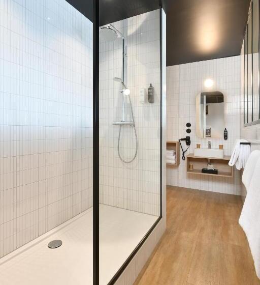 דירה בת חדר שינה 1 עם מרפסת, Ibis Styles Namur