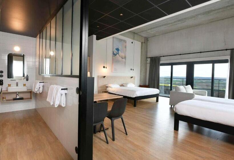 דירה בת חדר שינה 1 עם מרפסת, Ibis Styles Namur