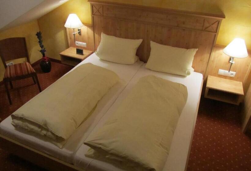 标准间, Weinhaus Paradies