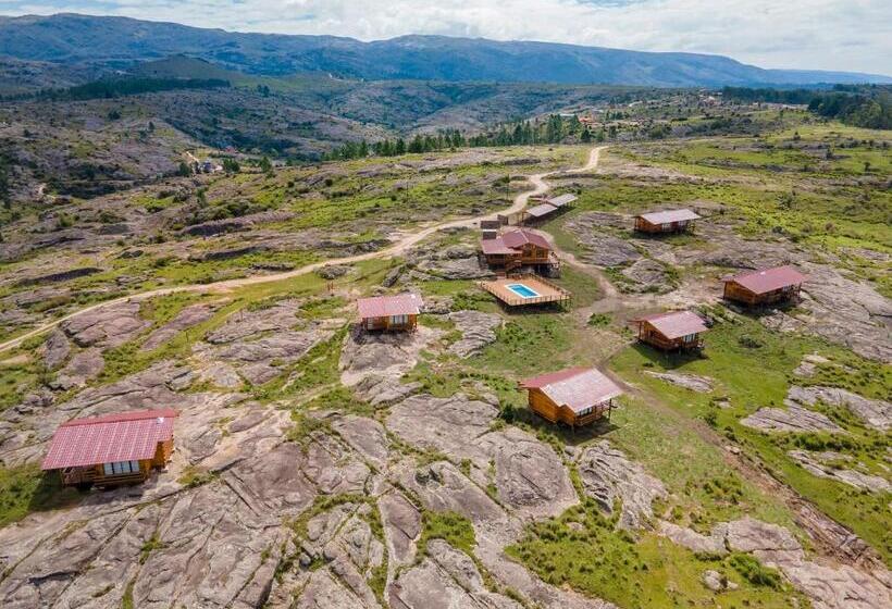 جناح مطلّ علي الجبل, Alma Serrana   Suites De Montaña!