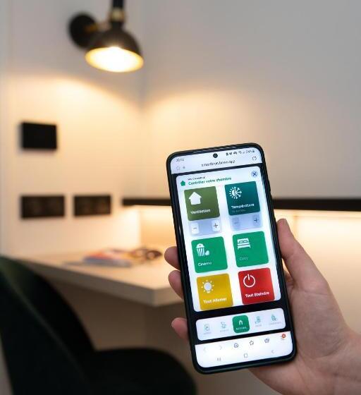 חדר משפחתי, Campanile Smart Lyon Est  Eurexpo Bron Aviation