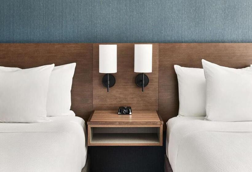 اتاق استاندارد با تخت دو نفره بزرگ برای معلولان, Hyatt Place Phoenix/downtown