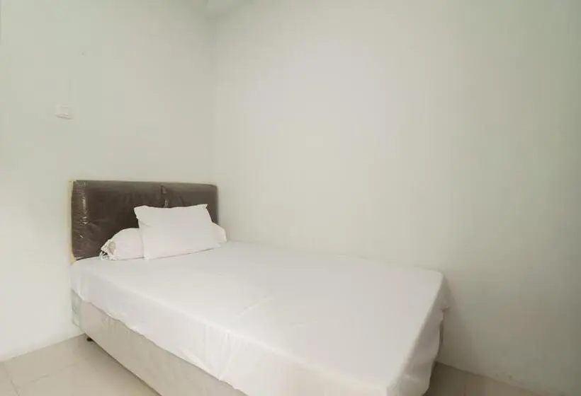 スタンダードルーム, Koolkost Syariah Near Kampus Utama Universitas Budi Luhur