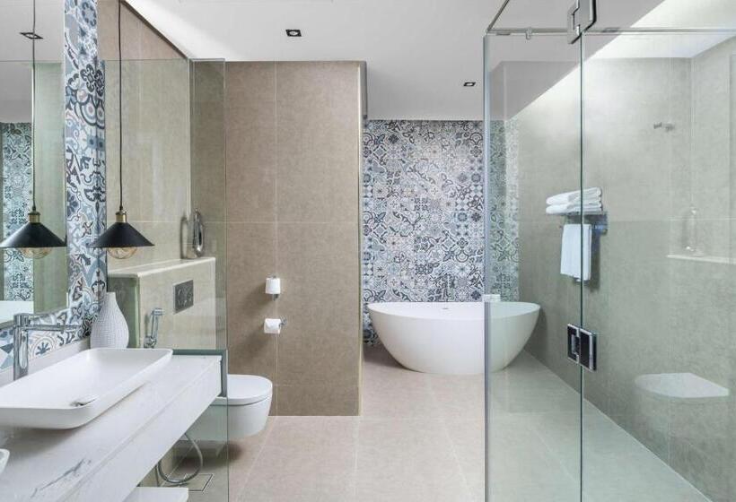 小型套房, Radisson Blu Hotel Riyadh Qurtuba