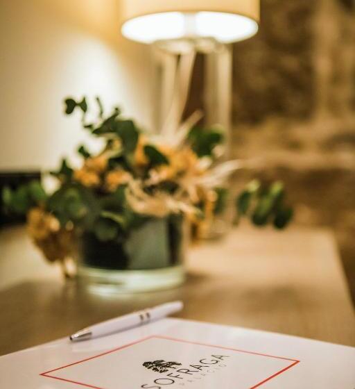 سوئیت با تخت بزرگ, Sofraga Palacio