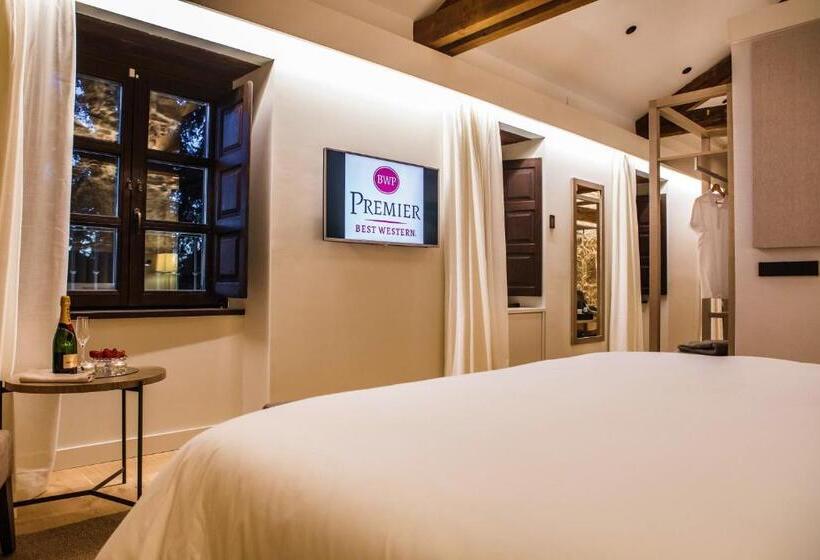 سوئیت با تخت بزرگ, Sofraga Palacio