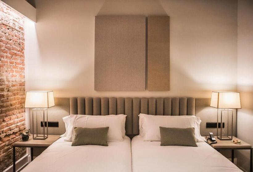 اتاق سوپریور, Sofraga Palacio