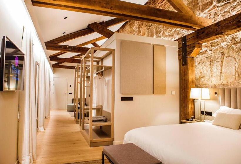 سوئیت با تخت بزرگ, Sofraga Palacio