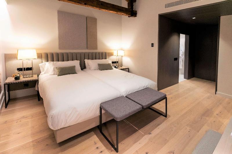 اتاق سوپریور, Sofraga Palacio