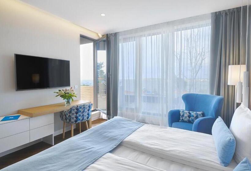 غرفة قياسية مطلّة علي البحر, Viva Mare Beach Hotel By Santa Marina