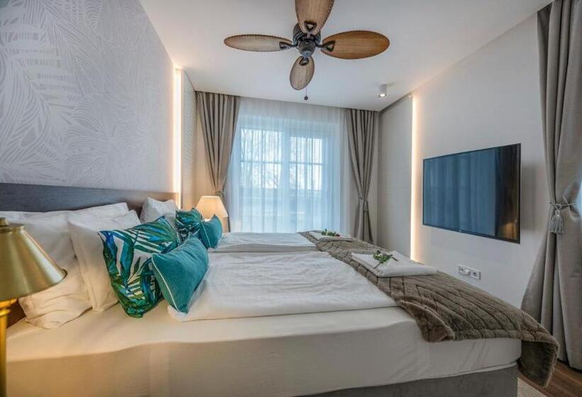 可观景的套房, Balalake Resort