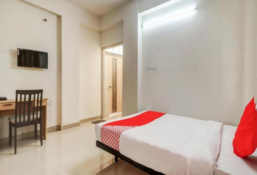 חדר סטנדרט, Flagship 79480 Flagship Hhh Skyline