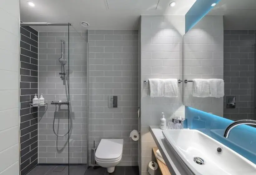 ダブルベッドスタンダードルーム, Holiday Inn Express   Fulda, An Ihg