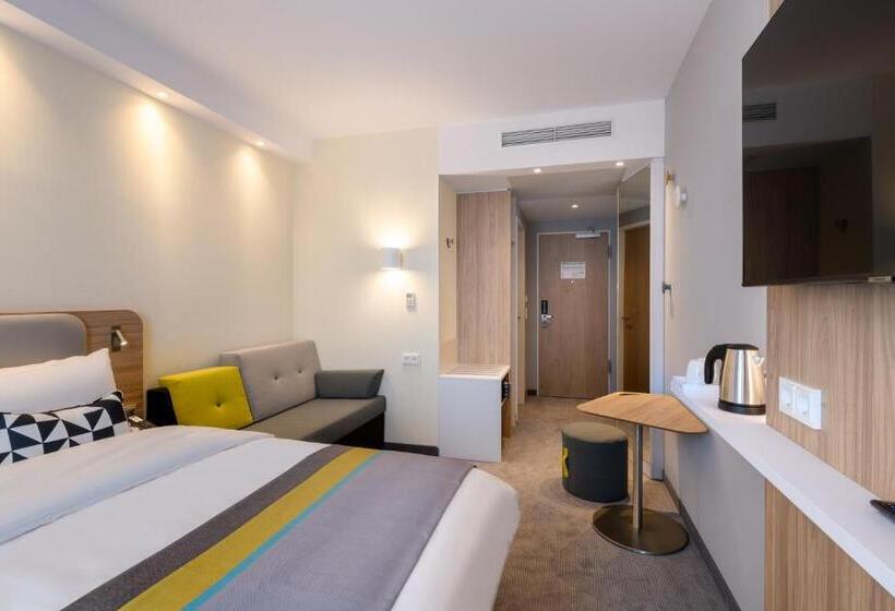 Номер Стандарт Двуспальная Кровать, Holiday Inn Express   Fulda, An Ihg