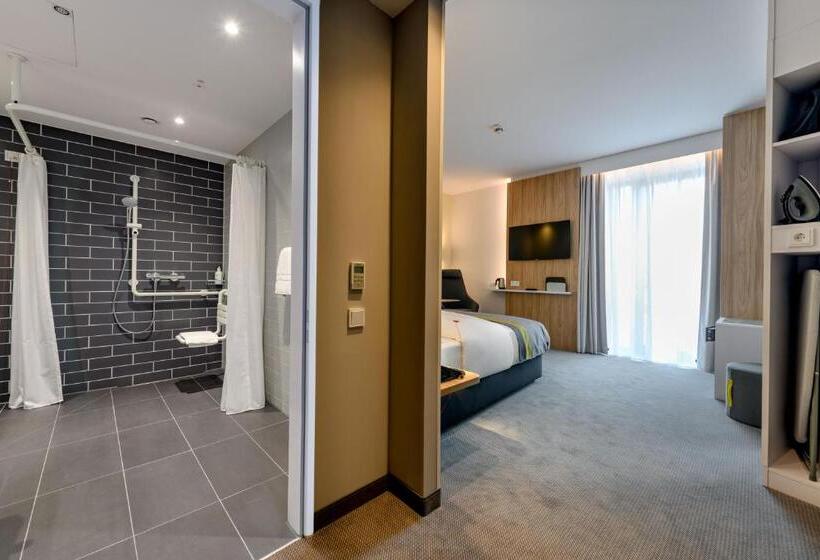 장애인을 위한 스탠다드 룸, Holiday Inn Express   Fulda, An Ihg