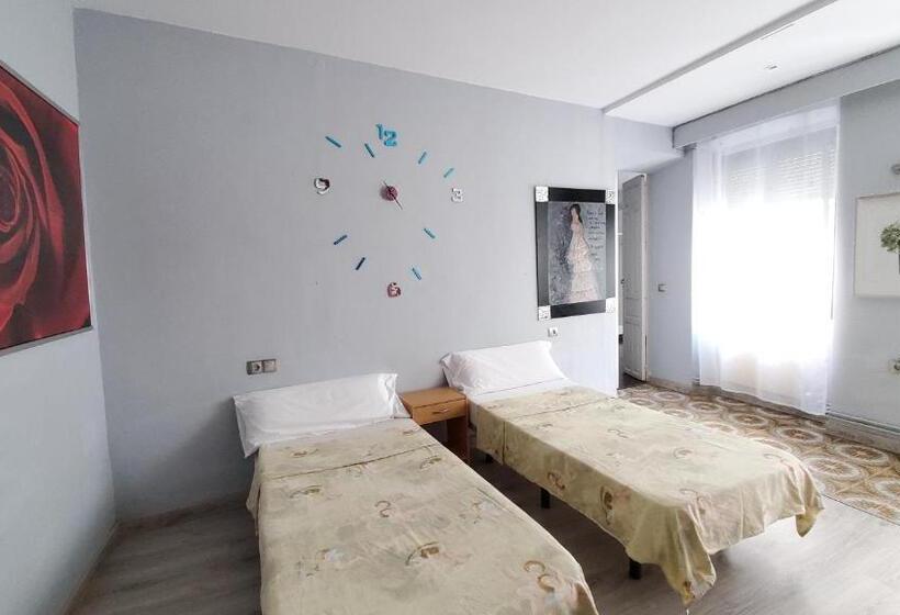 经济房, Hostal Martes Cáceres Plaza Mayor   Tercer Piso Sin Ascensor