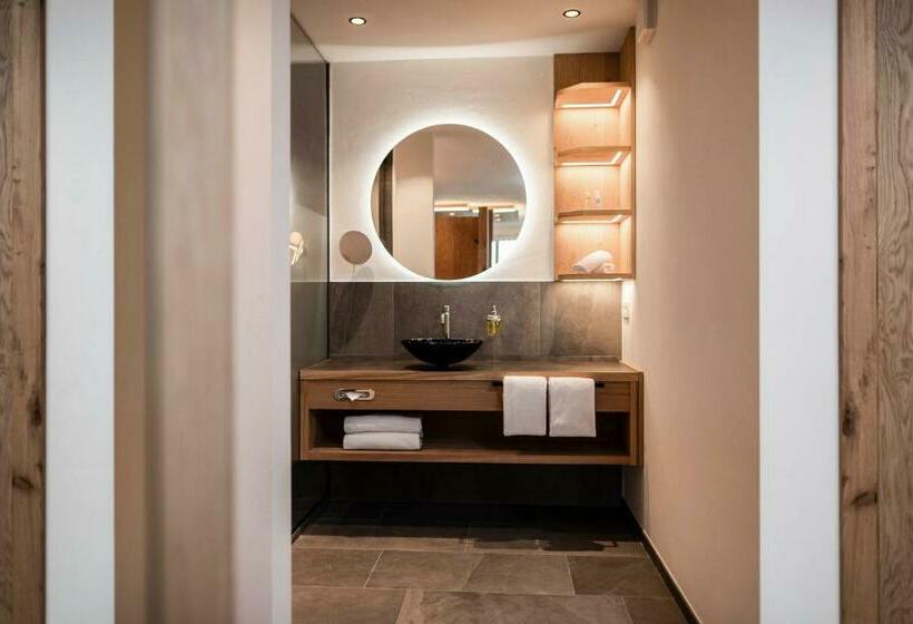 סוויטה עם מרפסת, Pippos Mountain Lodge