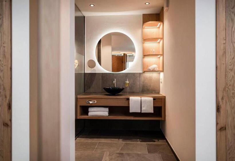 חדר סטנדרט נוף להרים, Pippos Mountain Lodge