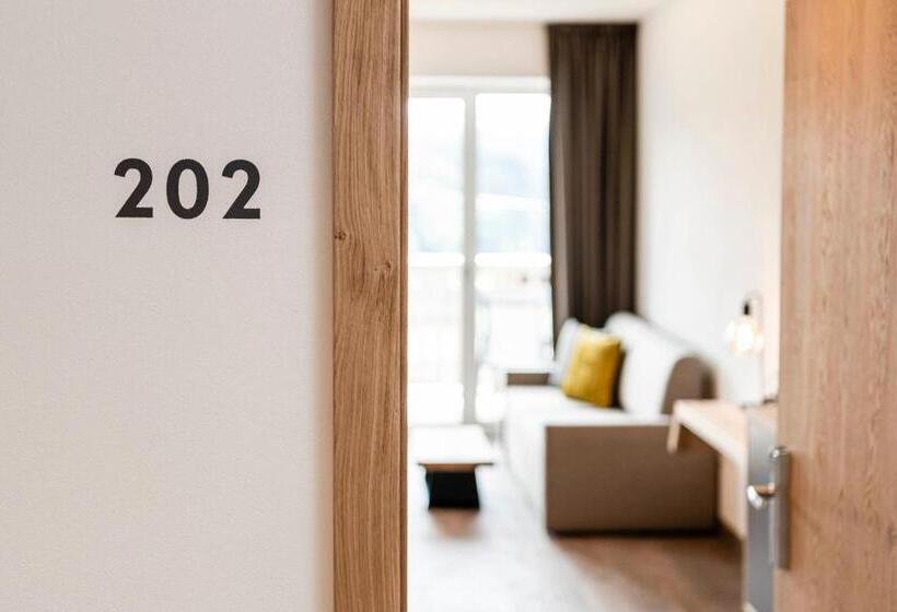 חדר סטנדרט נוף להרים, Pippos Mountain Lodge