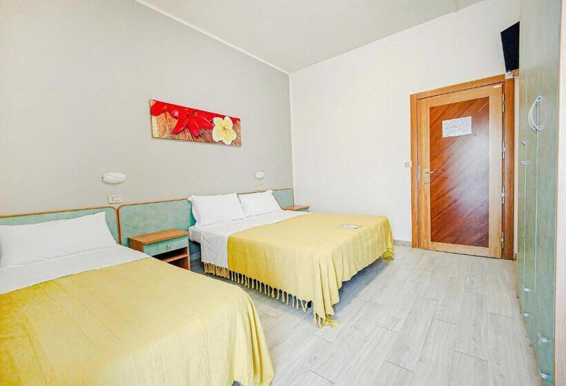 חדר קומפורט לשלושה, Rio Beach & Breakfast