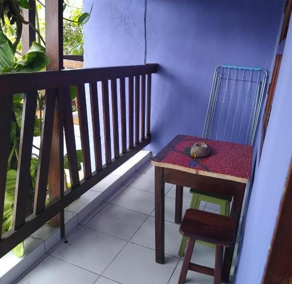 غرفة قياسية ثلاثية مزودة بشرفة, Pousada Recanto Dos Pássaros