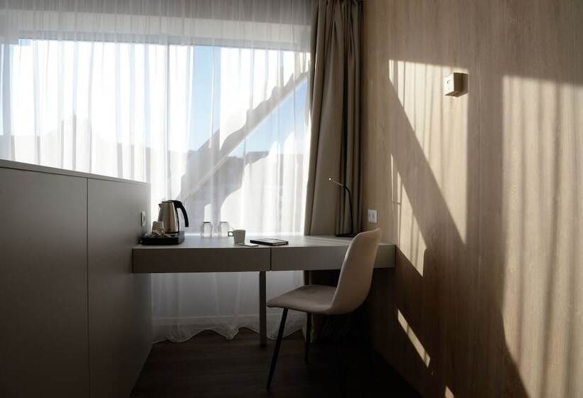 디럭스 룸, Premier Hotel Miskolc