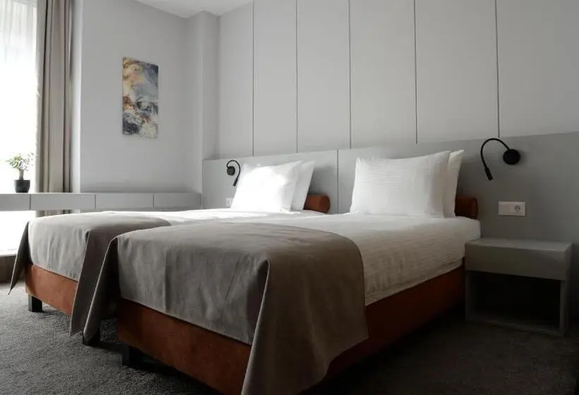 اتاق استاندارد, Premier Hotel Miskolc