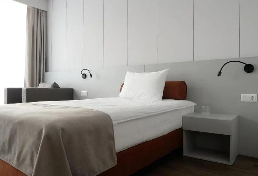 اتاق سوپریور یک تخته, Premier Hotel Miskolc