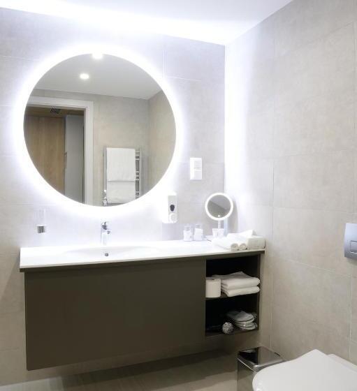 디럭스 룸, Premier Hotel Miskolc